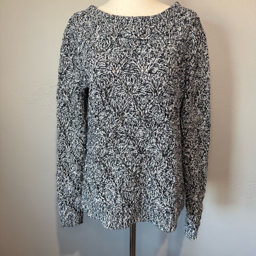 Tommy Hilfiger Black and White Knit Sweater with Red Accent